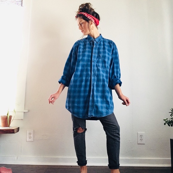 L.L. Bean Tops - Vintage L.L. Bean chambray plaid oversized shirt
